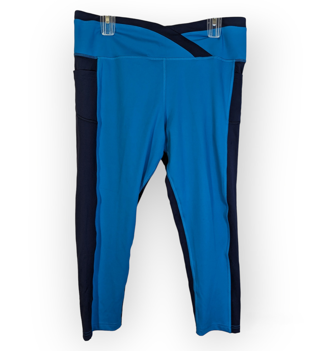 NWT Avia Blue Cove Active Moisture Wicking Capris with Tulip Waistband XXL 20